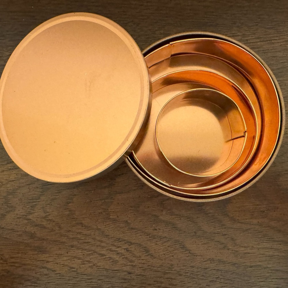 Vintage Solid Copper Round Biscuit Cookie Cutters Nesting Set of 3 w/Copper Tin